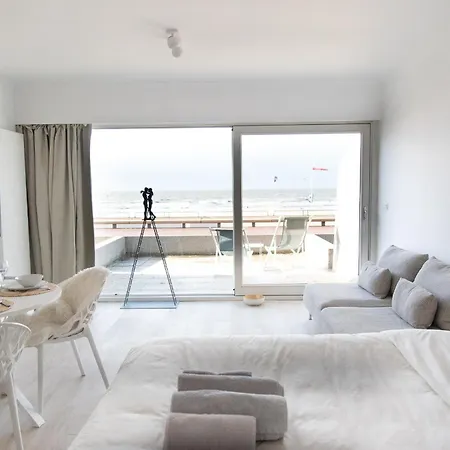 Art - With Seaview In